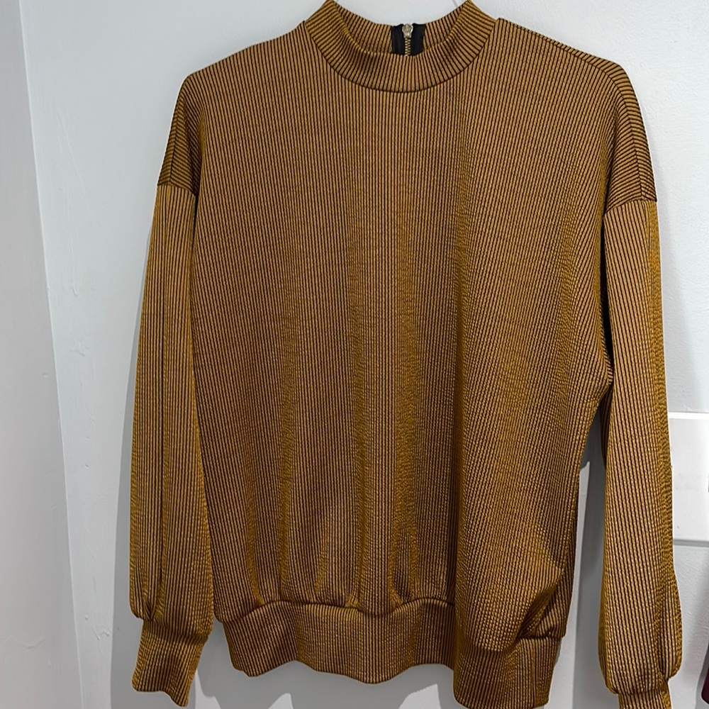 Zara oversized top